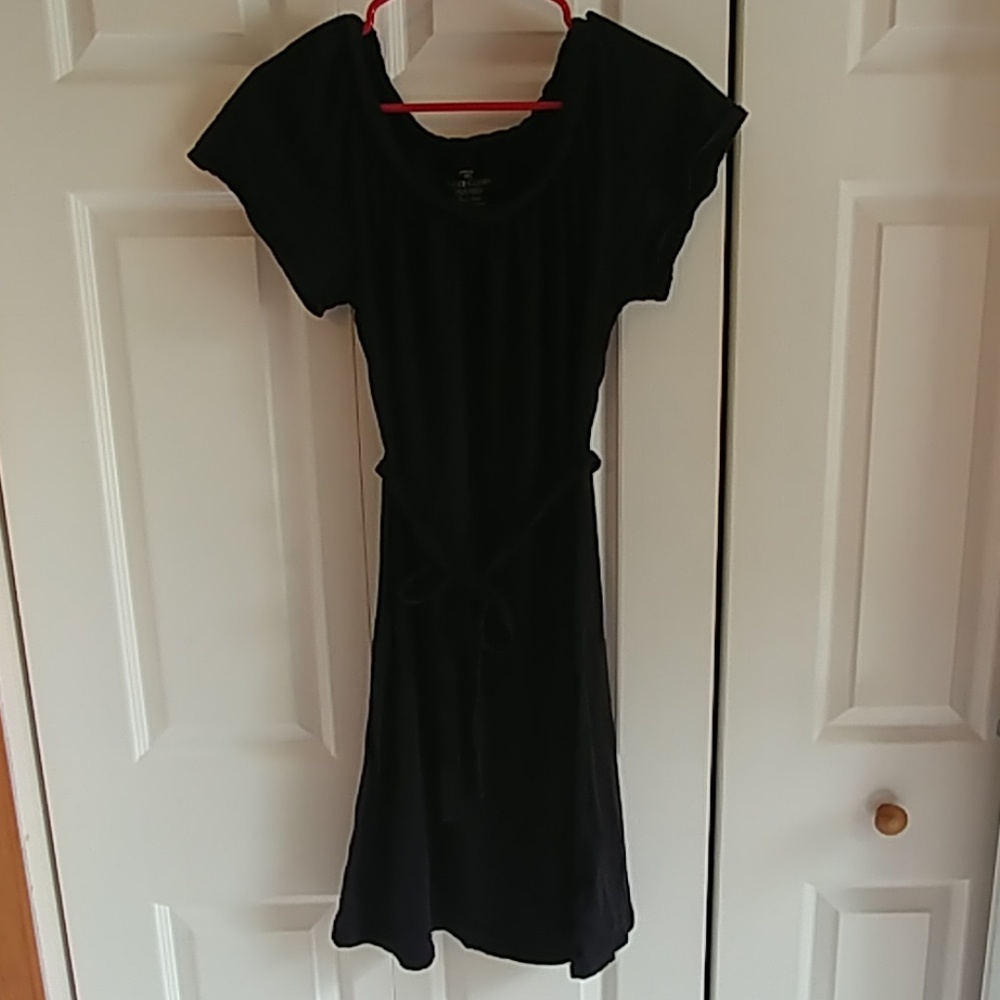 Pair of Faded Glory dresses with belt, size M